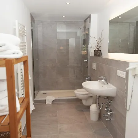 Zum Kistlerwirt Apartman *